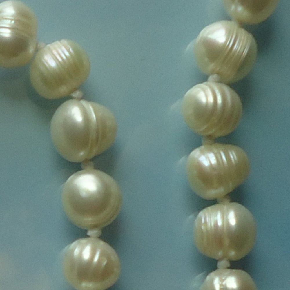 Genuine pearl beaded individually knotted necklace. - Picture 11 of 11